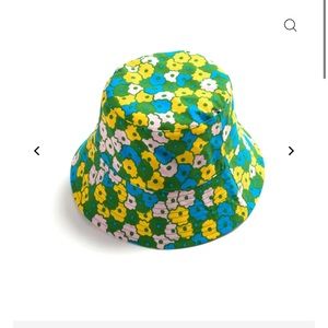BAGGU Floral Bucket Hat - Blue, Green, Yellow, Pink